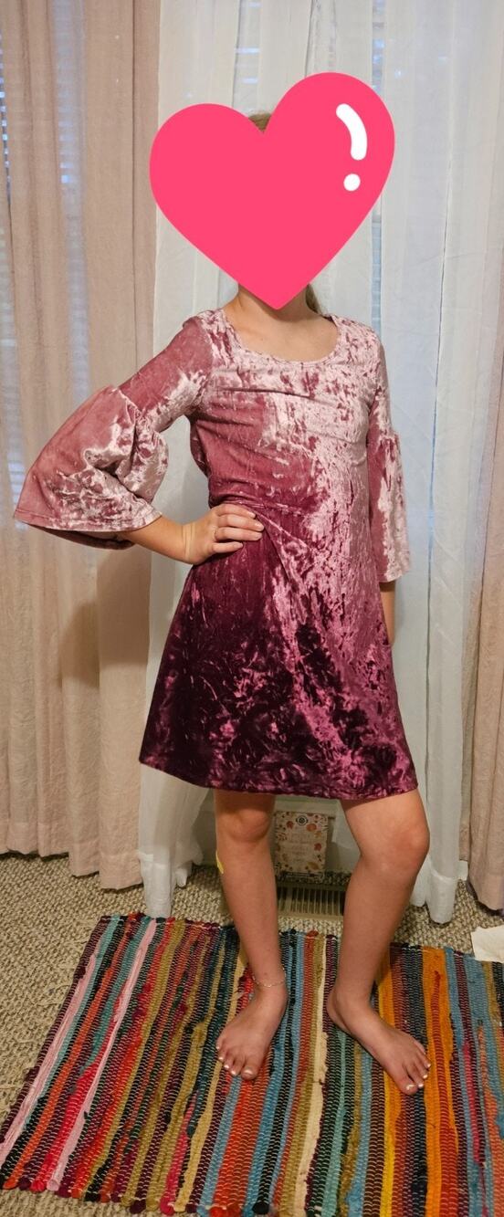 Sequin Hearts Girls Dress 10 Burgundy Crushed Velvet Bell Sleeve Holiday Party